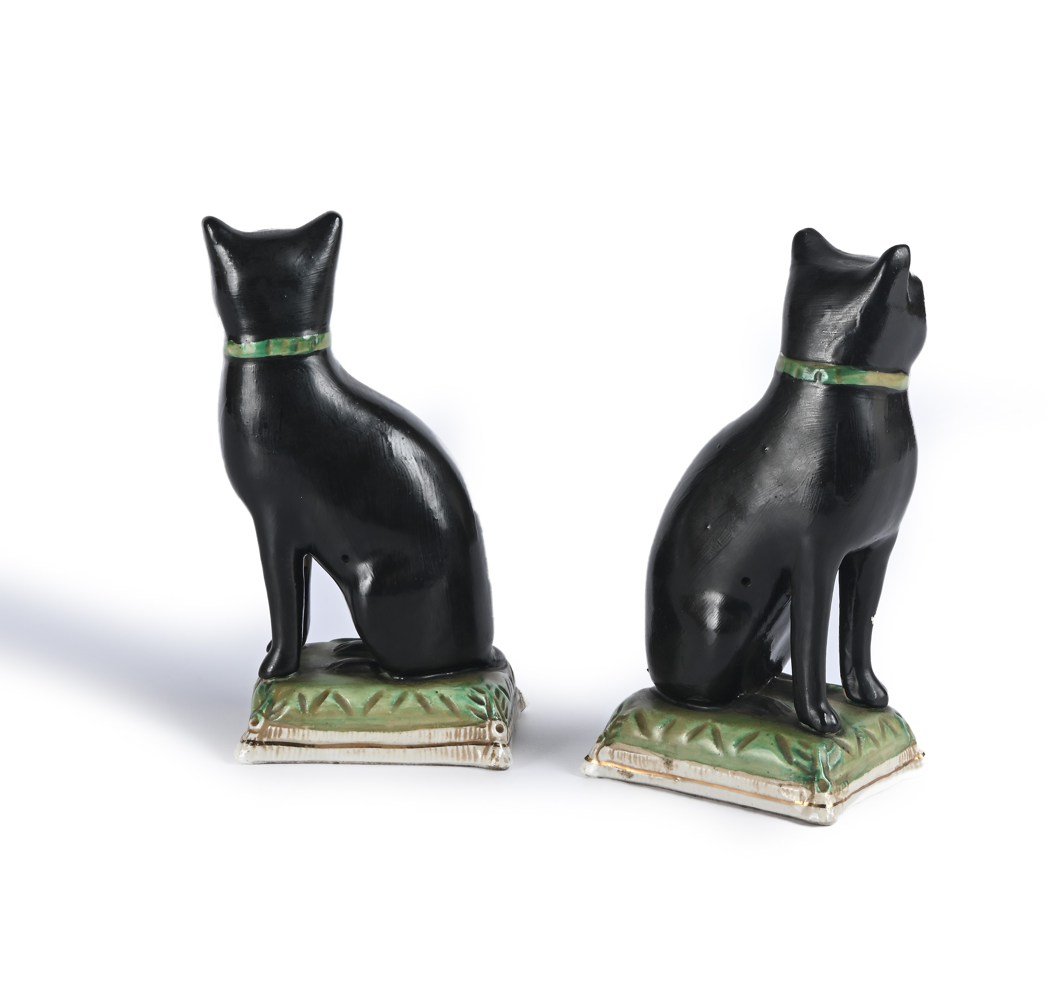 Coppia di gatti vittoriani in ceramica, Staffordshire, Inghilterra, XIX secolo