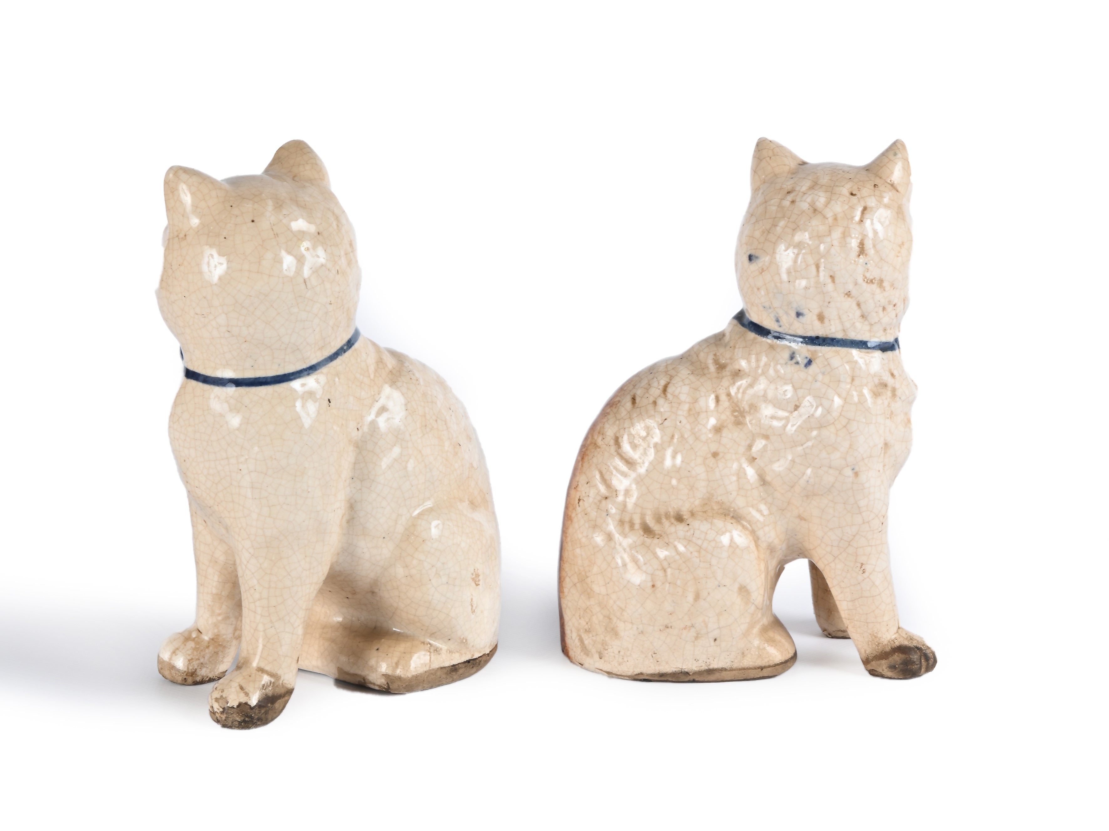 Coppia di gatti vittoriani seduti in ceramica, Inghilterra, XIX secolo