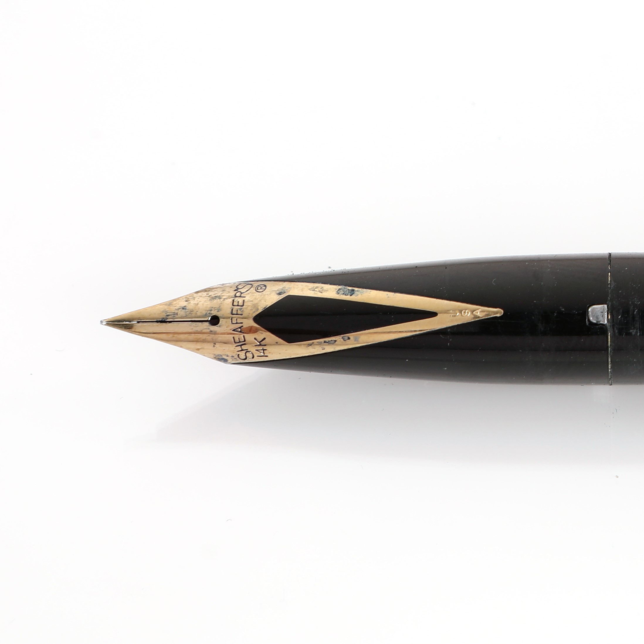 Sheaffer - Penna Stilografica in Celluloide Nera con Particolari Dorati