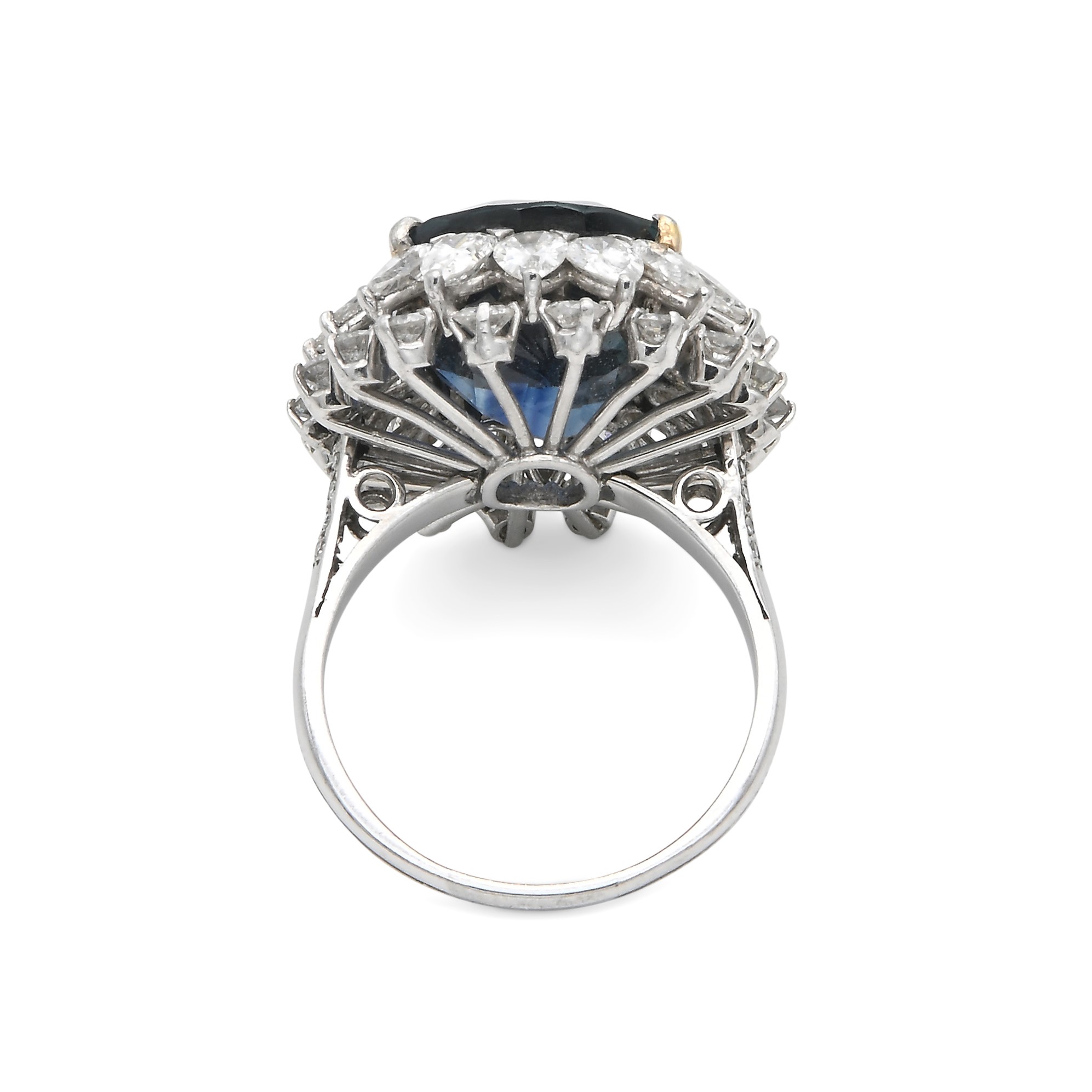 Anello in Platino Zaffiro e Brillanti