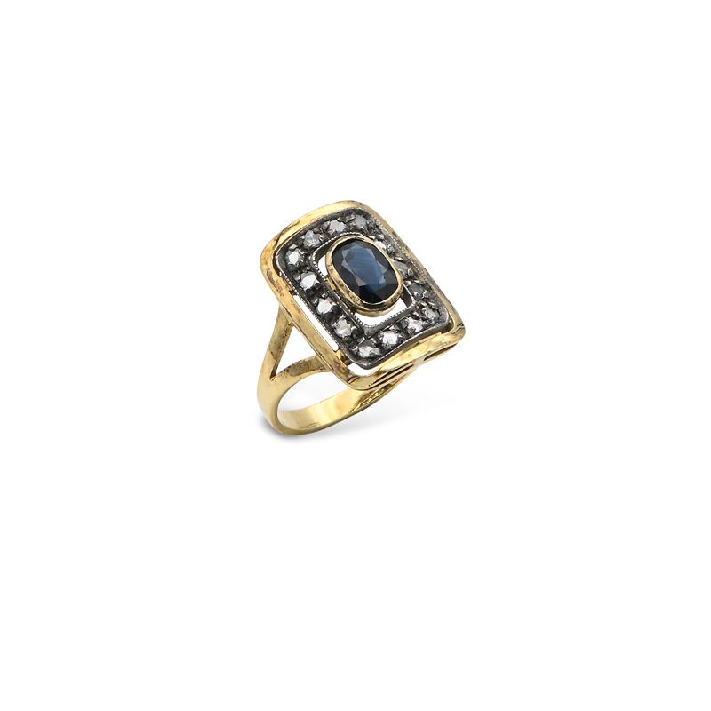 Anello Antico in Oro e Argento, Diamanti e Zaffiro