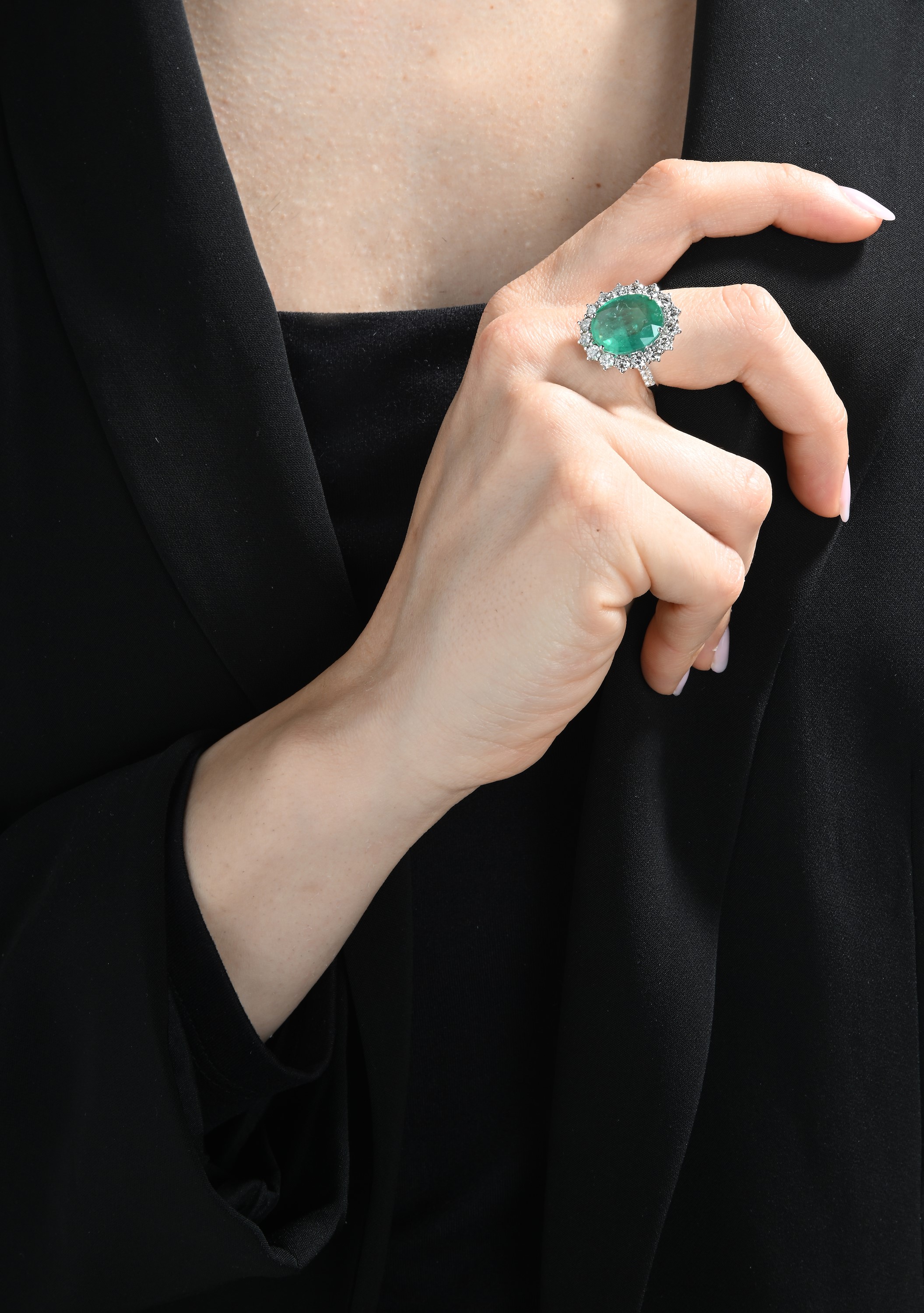 Anello in Oro, Smeraldo e Brillanti