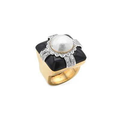 Anello da Cocktail in Oro, Brillanti, Onice e Perla