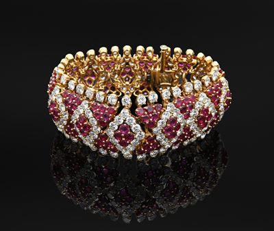 Importante Bracciale in Oro, Rubini e Brillanti