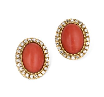 Orecchini in Oro Diamanti e Corallo