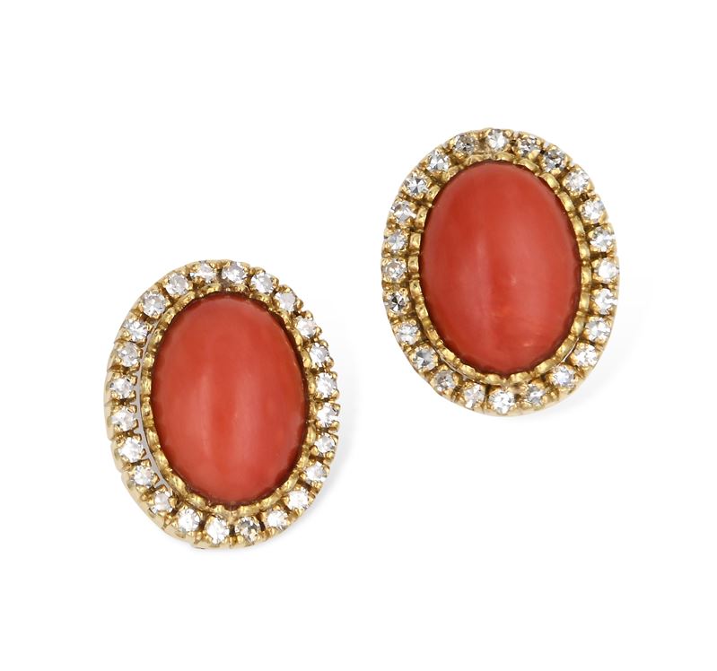Orecchini in Oro Diamanti e Corallo