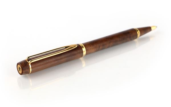 Waterman - Penna a sfera in resina effetto legno con particolari in metallo dorato