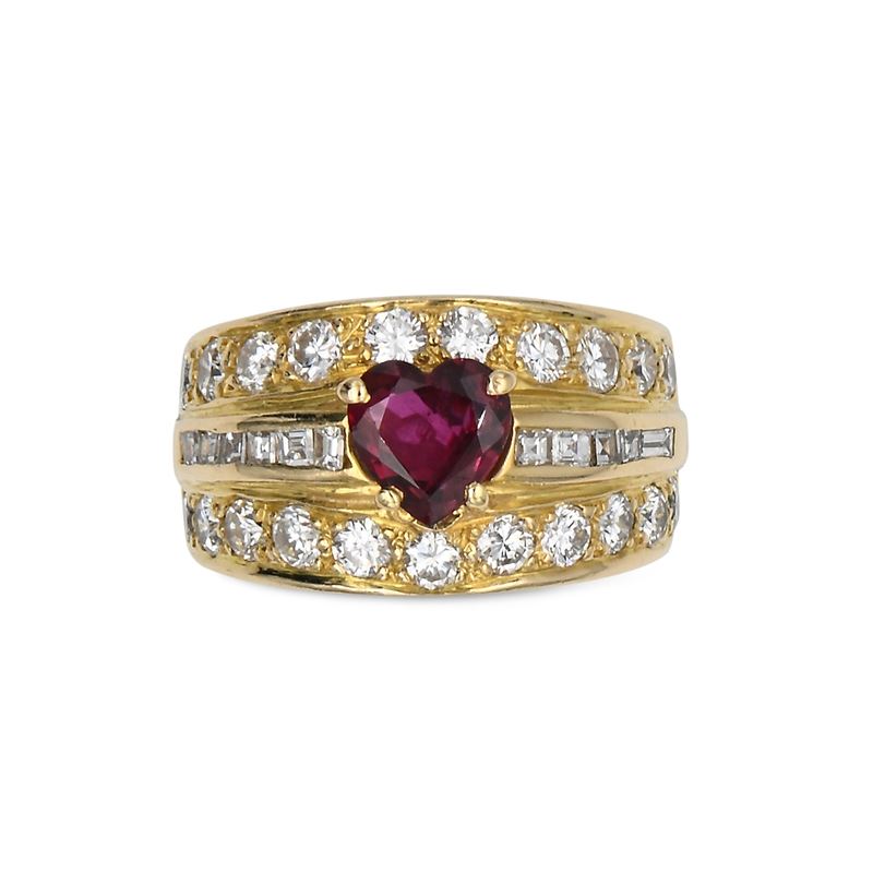 Anello a Fascia in Oro, Rubino e Brillanti