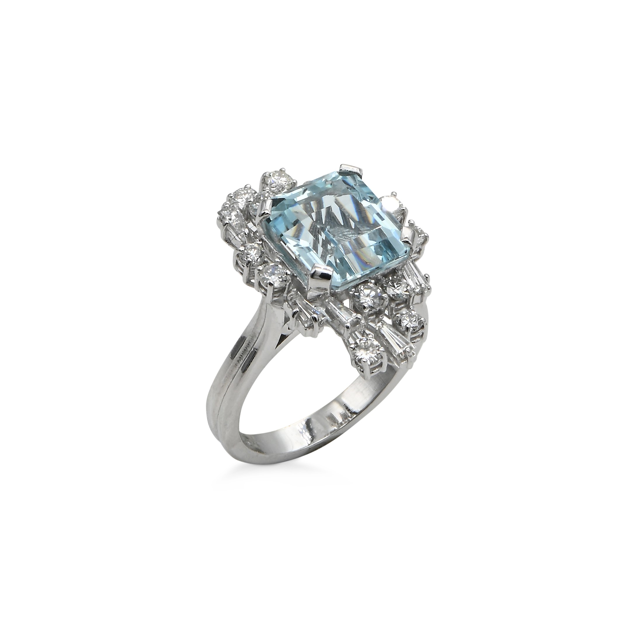 Anello in Oro, Acquamarina e Brillanti