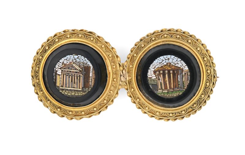 Spilla Antica in Oro e Micromosaico Romano