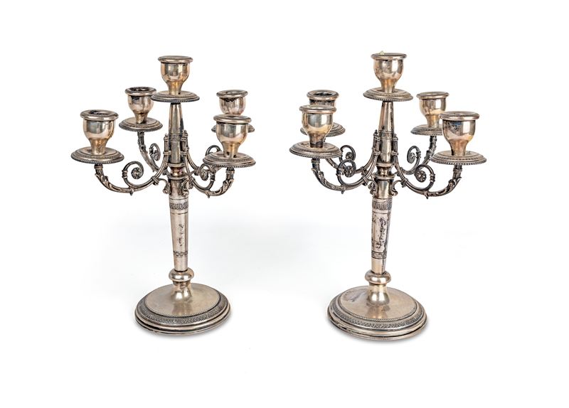 Coppia di Candelabri in Argento a Cinque Luci