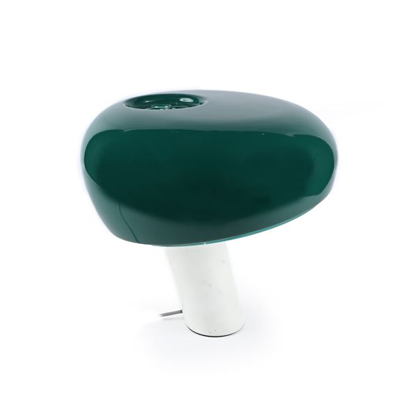 Achille e Pier Giacomo  Castiglioni - Lampada da tavolo "Snoopy" per Flos