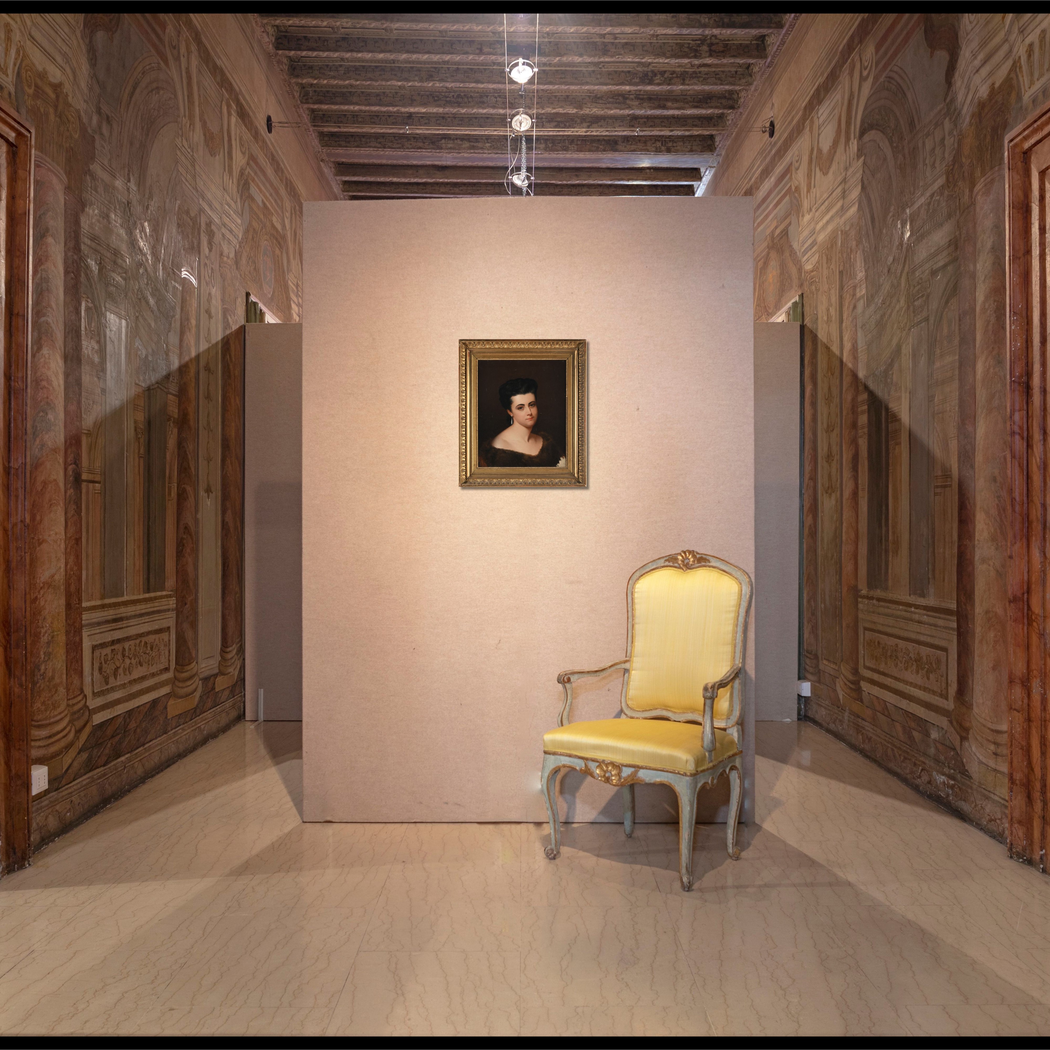 Scuola Francese del XIX Secolo - Ritratto di Gentildonna con Orecchino