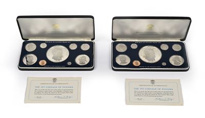 2 Serie Divisionali Complete di 9 Monete Proof: 20, 5, 1 Balboas, 50, 20, 10, 5, 2,5 e 1 Cts 1975...