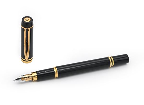 Waterman Ideal - Penna stilografica in vernice nera con particolari dorati