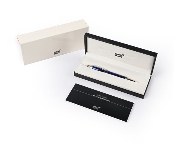 Montblanc Starwalker - Penna stilografica in resina cool blue con particolari finitura in oro bianco