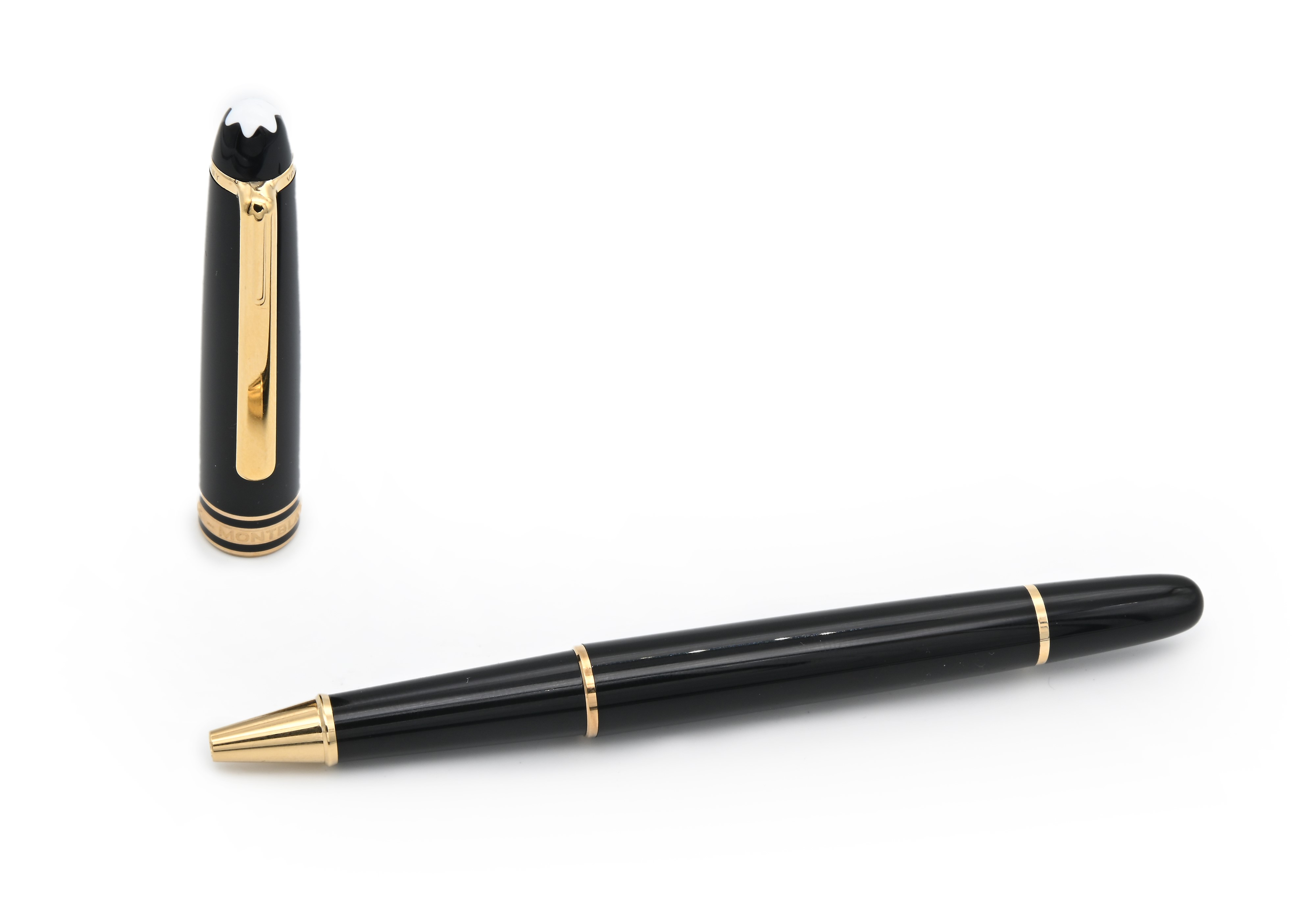 Montblanc Meisterstuck - Roller in Vernice Nera con Particolari Dorati