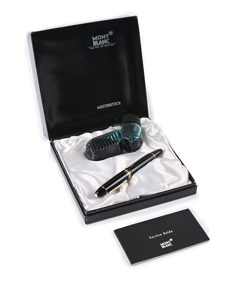 Montblanc Meisterstuck 149 - Penna Stilografica in Vernice Nera con Particolari Dorati