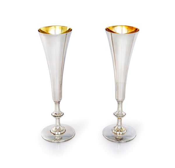 Coppia di flutes in argento 925/000, Bulgari, con astuccio originale