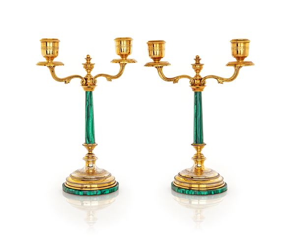 Coppia di doppieri in argento 800/000 dorato e malachite