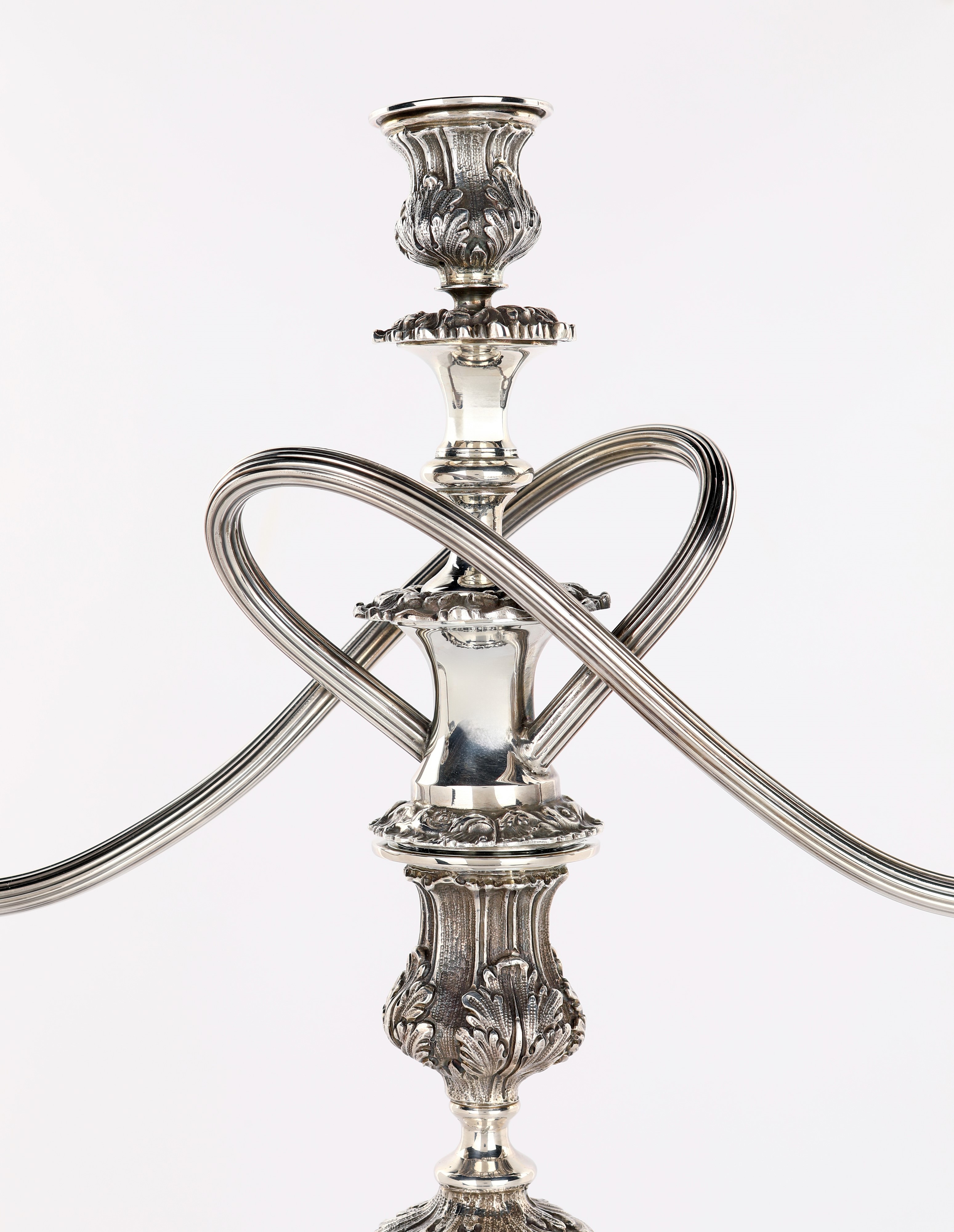 Coppia di Candelabri a Doppio Uso, Argentiere Vallè Milano per Bottega Dell'argento