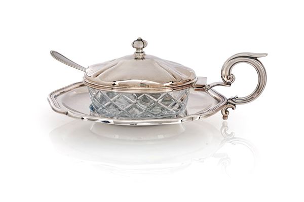 Formaggera ovale in cristallo con coperchio, piatto e cucchiaio in argento 800/000