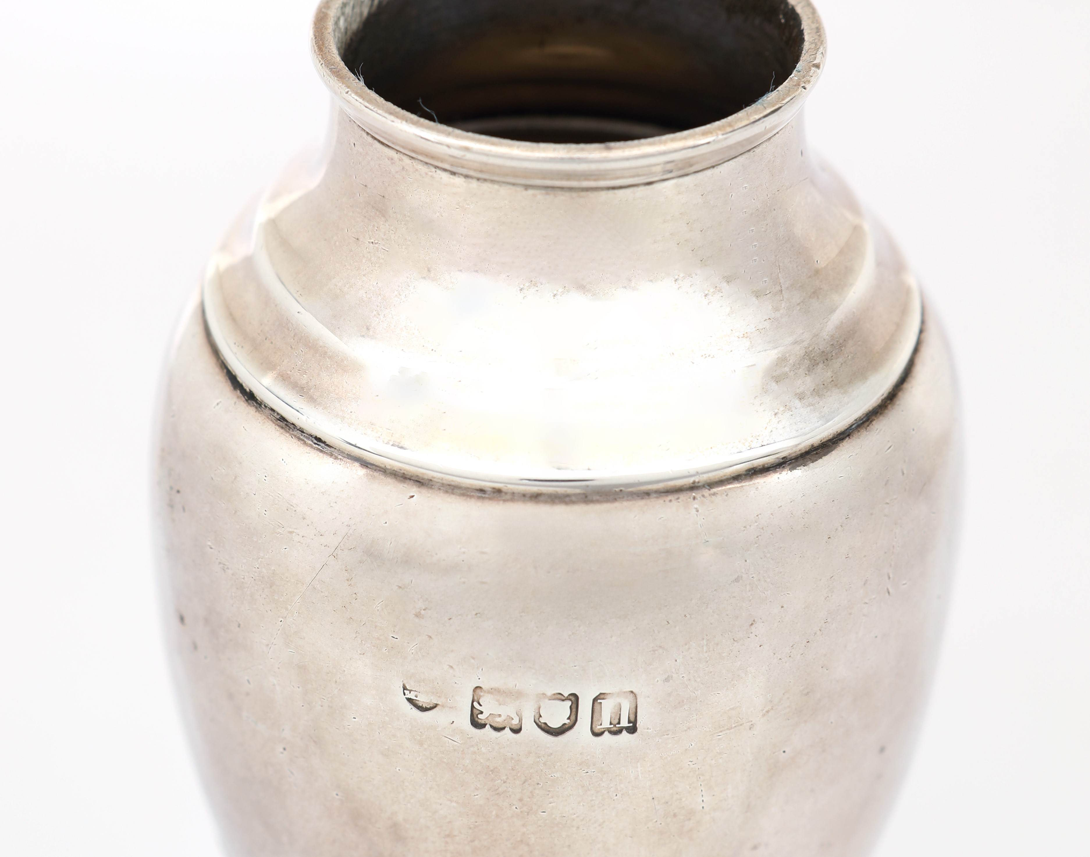 Spargizucchero a Forma di Vaso, Londra 1908