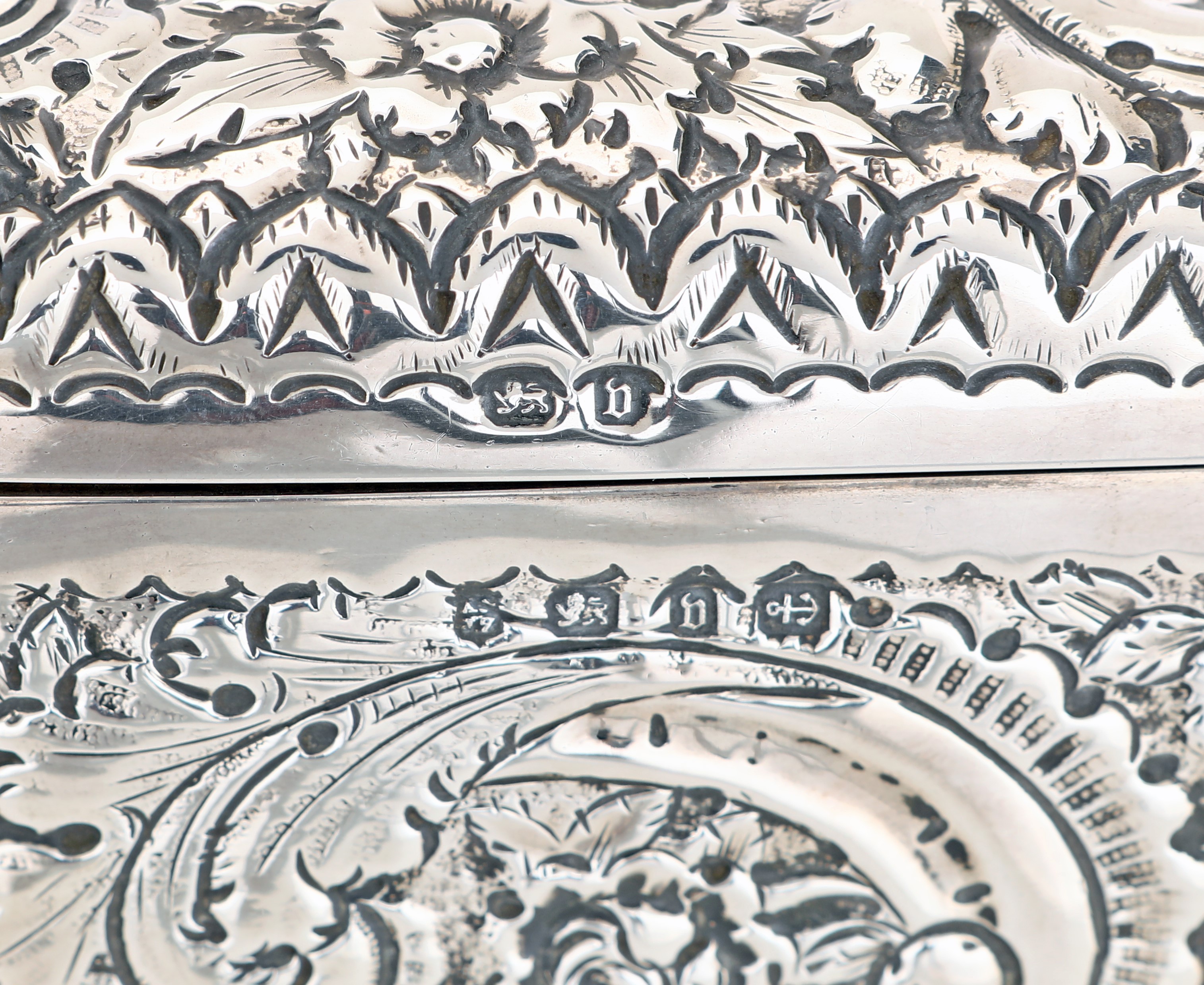 Scatola Rettangolare in Legno e Argento, Birmingham 1876
