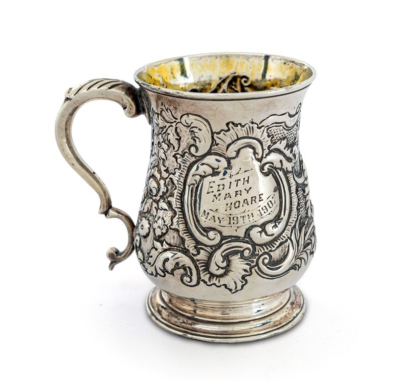 Piccolo Boccale con Fiori Sbalzati, Londra Giorgio III, 1763