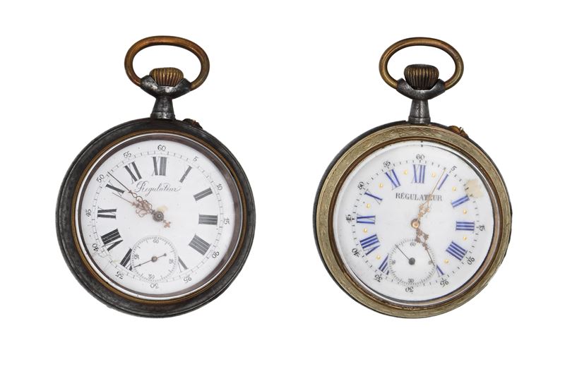 2 Orologi da tasca remontoir da uomo in acciaio e metallo: uno con scappamento ad ancora, bilanci...