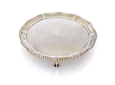 Piccolo Salver Giorgio III, Londra 1818, Argentieri Joseph Cradock & William Reid