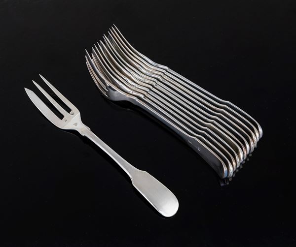 Dodici forchette da dolce in argento 800/000