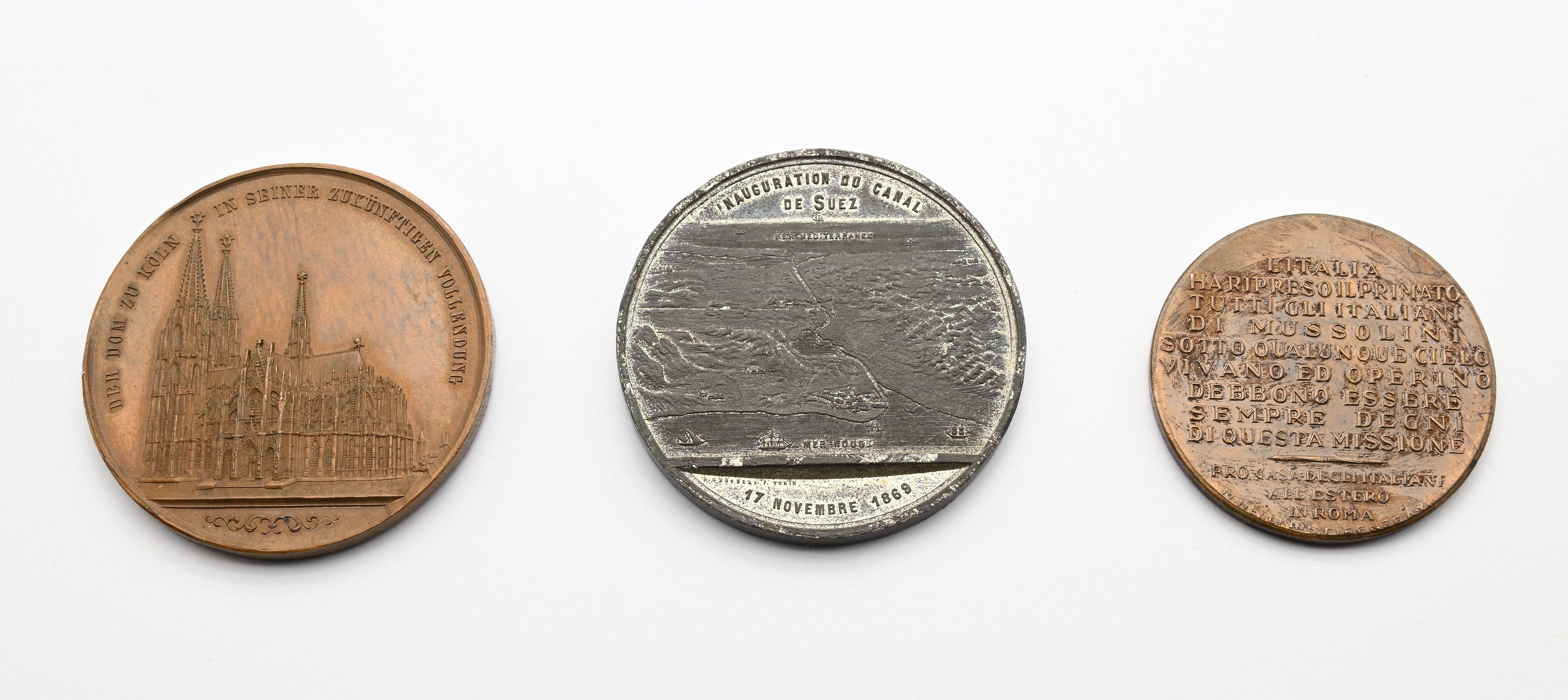 Lotto 3 Medaglie: Medaglia di Zinco di Antonio Restelli per L'apertura del Canale di Suez 1869; M...