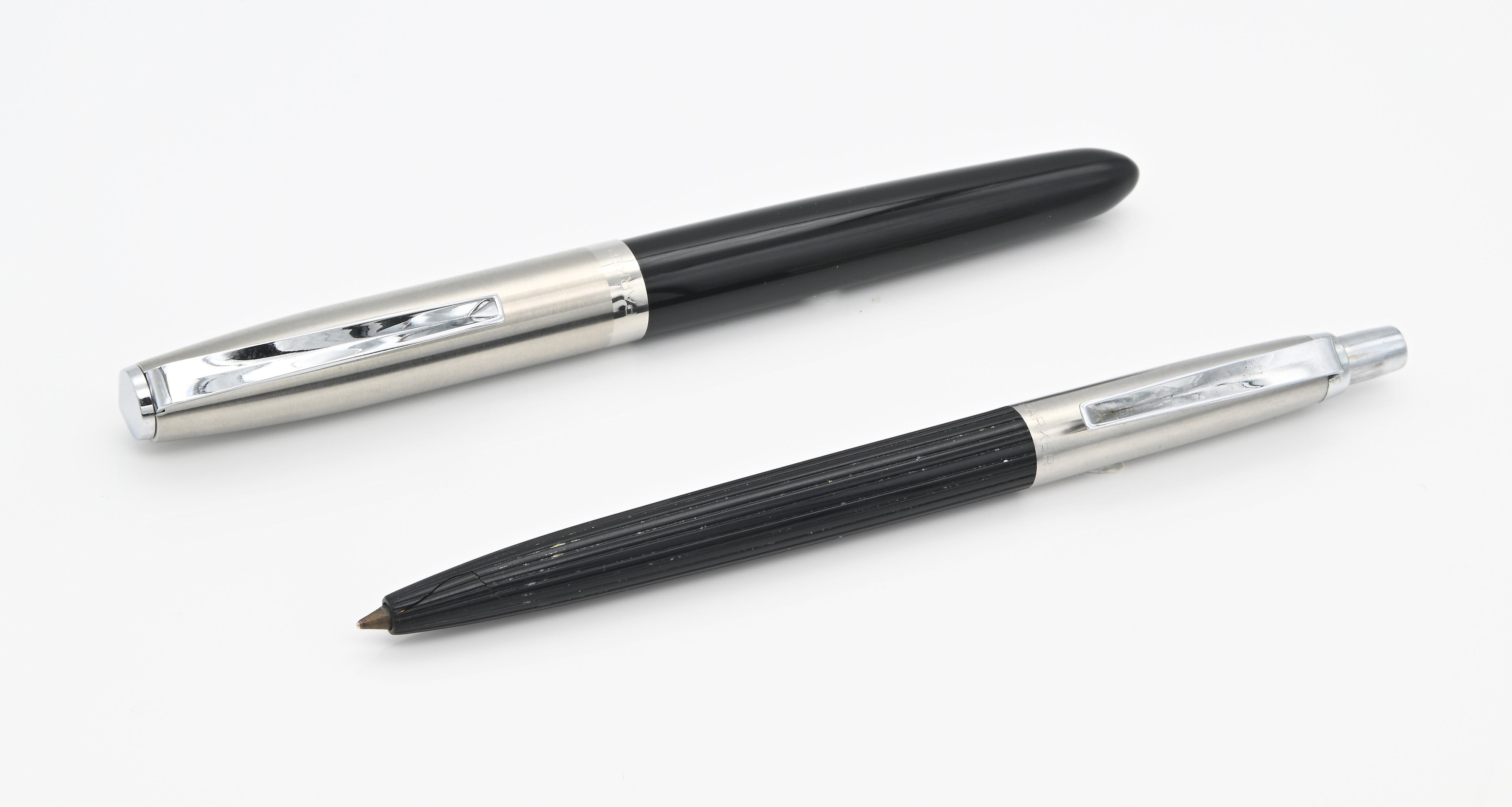 Parker 21 - Penna Stilografica Vintage e Penna a Sfera in Vernice Nera ed Acciaio