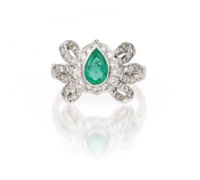 Anello in Oro, Smeraldo e Brillanti