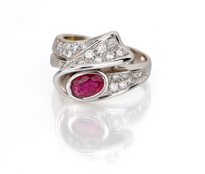 Anello in Oro, Brillanti e Rubino