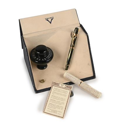 Visconti Ragtime Glass Nib - Penna in Celluloide con Particolari Dorati e Pennino di Vetro