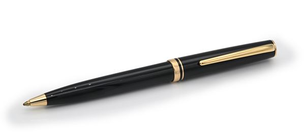 Montblanc Generation Pix - Penna a sfera in vernice nera con particolari dorati 