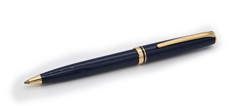 Montblanc Generation Pix - Penna a Sfera in Vernice Blu con Particolari Dorati