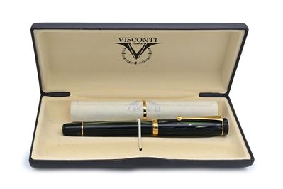 Visconti Celluloide - Penna Stilografica in Celluloide Marmorizzata con Particolari Dorati in Edi...