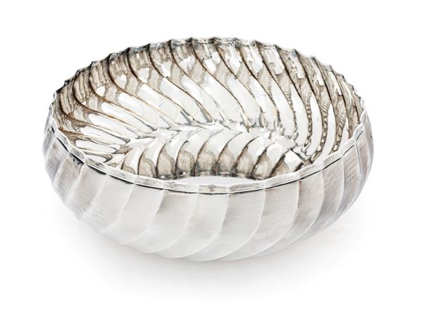 Centrotavola circolare in argento 800/000