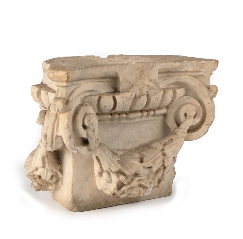 Capitello Ionico in Marmo Bianco, XVII/XVIII Secolo