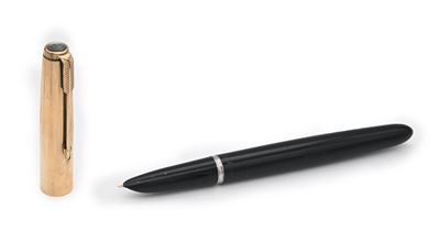 Parker 51 - Penna Stilografica in Vernice Nera con Cappuccio in Metallo Placcato in Oro Giallo 12...