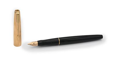 Parker Vp (very Personal) - Penna Stilografica in Vernice Nera con Cappuccio in Metallo Placcato ...