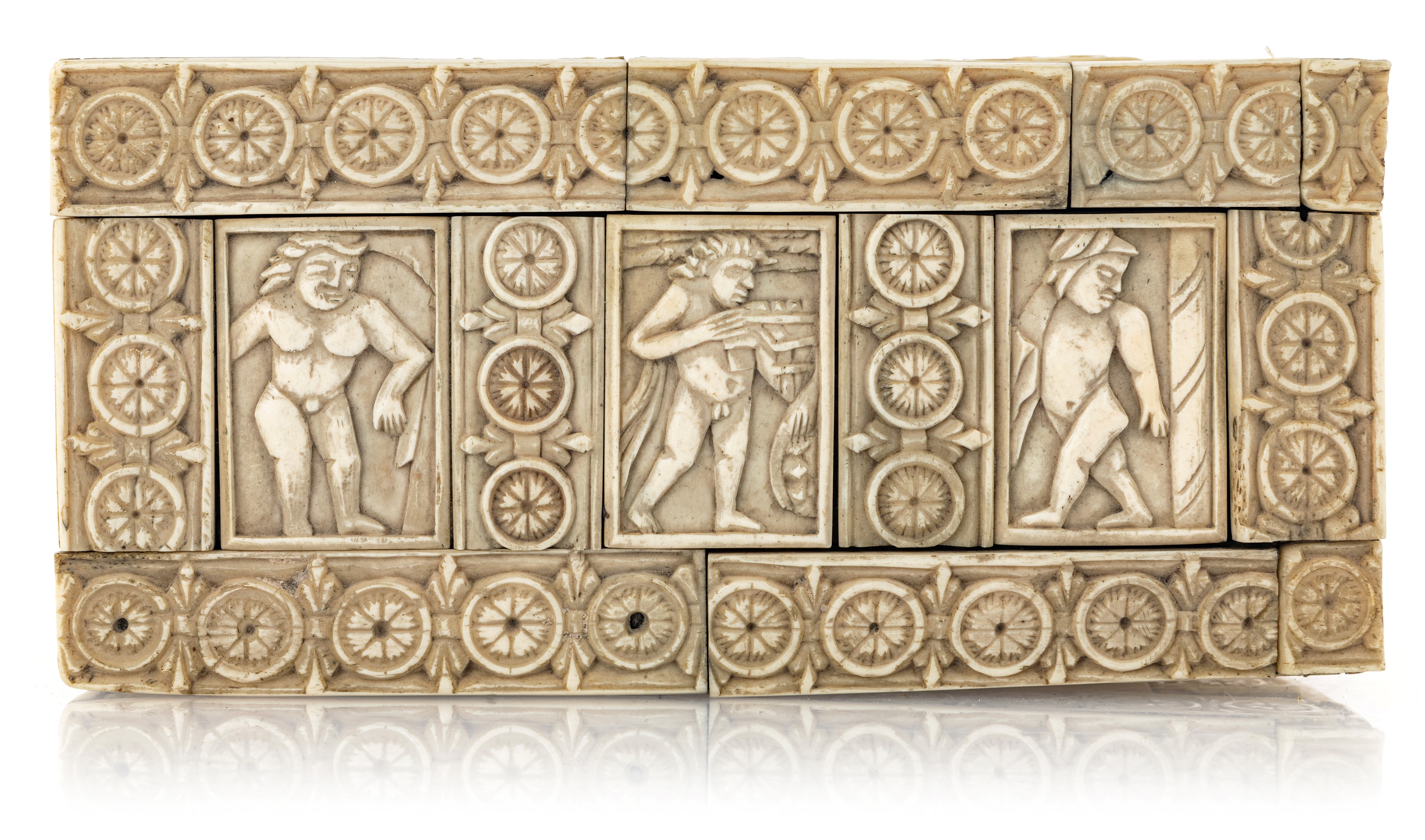 Scrigno in osso, XIX secolo