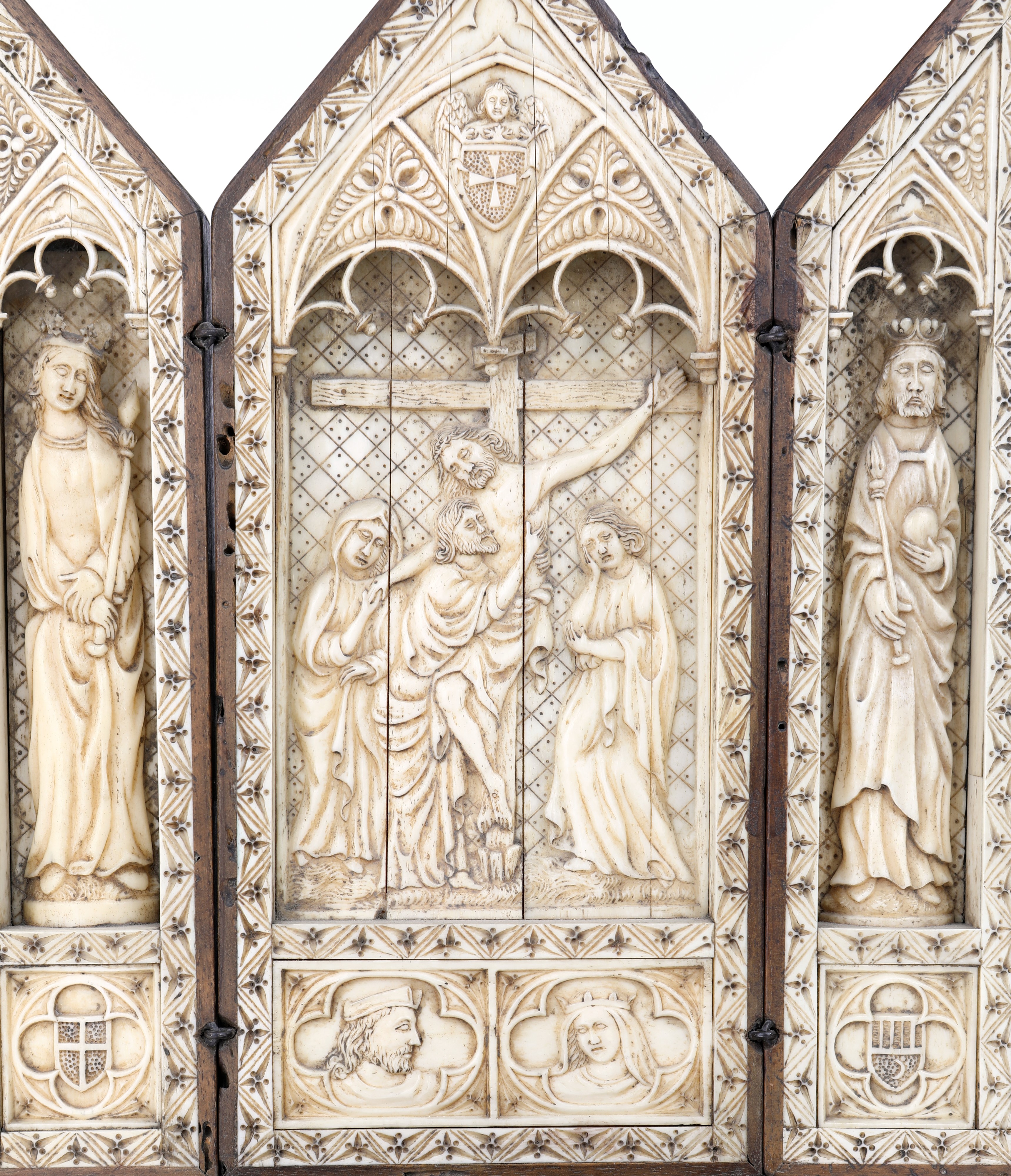 Trittico Neogotico in Legno con Intagli in Osso, Spagna (?), XIX Secolo