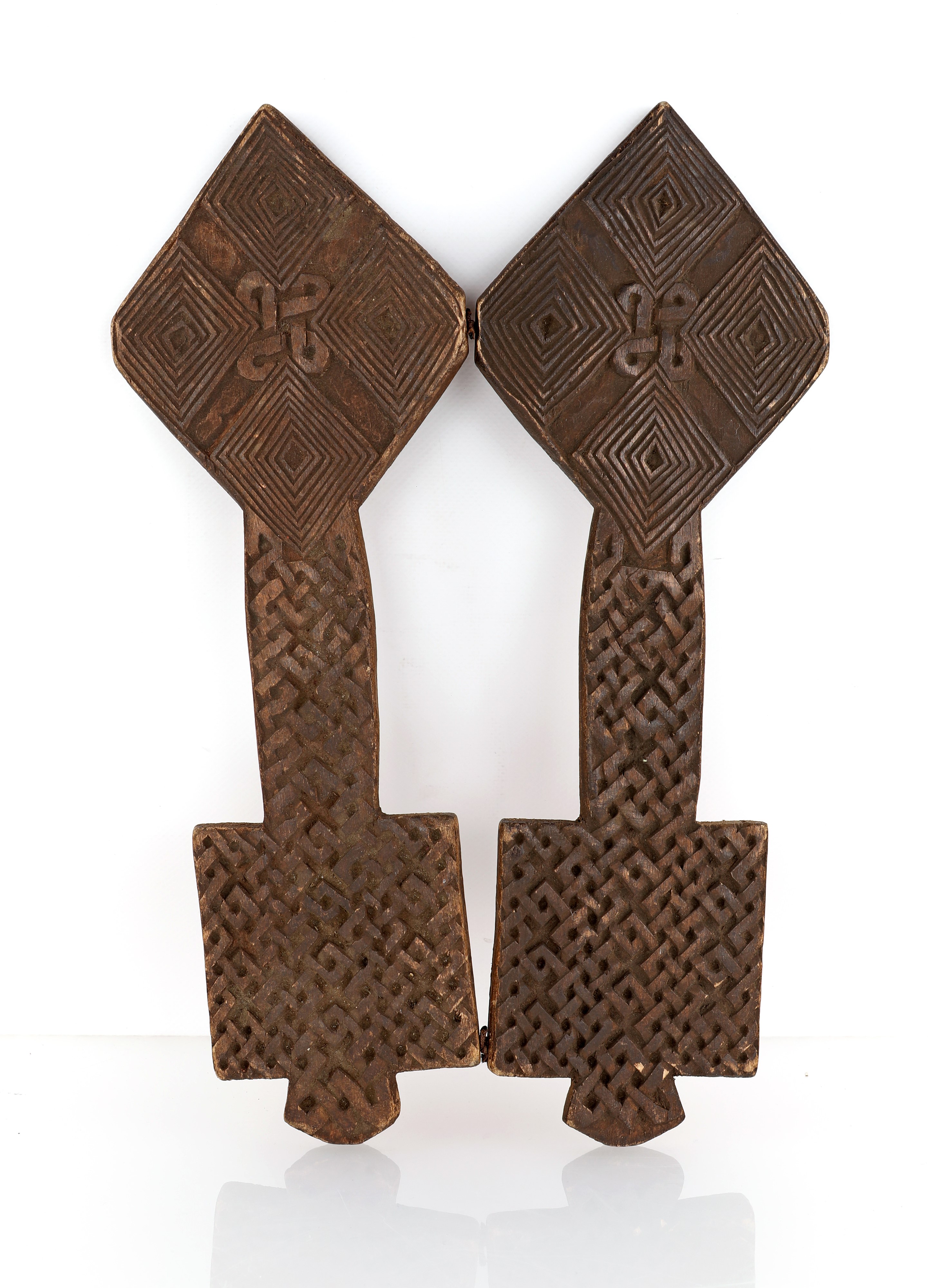 Due icone da viaggio: dittico e altarolo ortodosso in legno dipinto, Etiopia, XX secolo