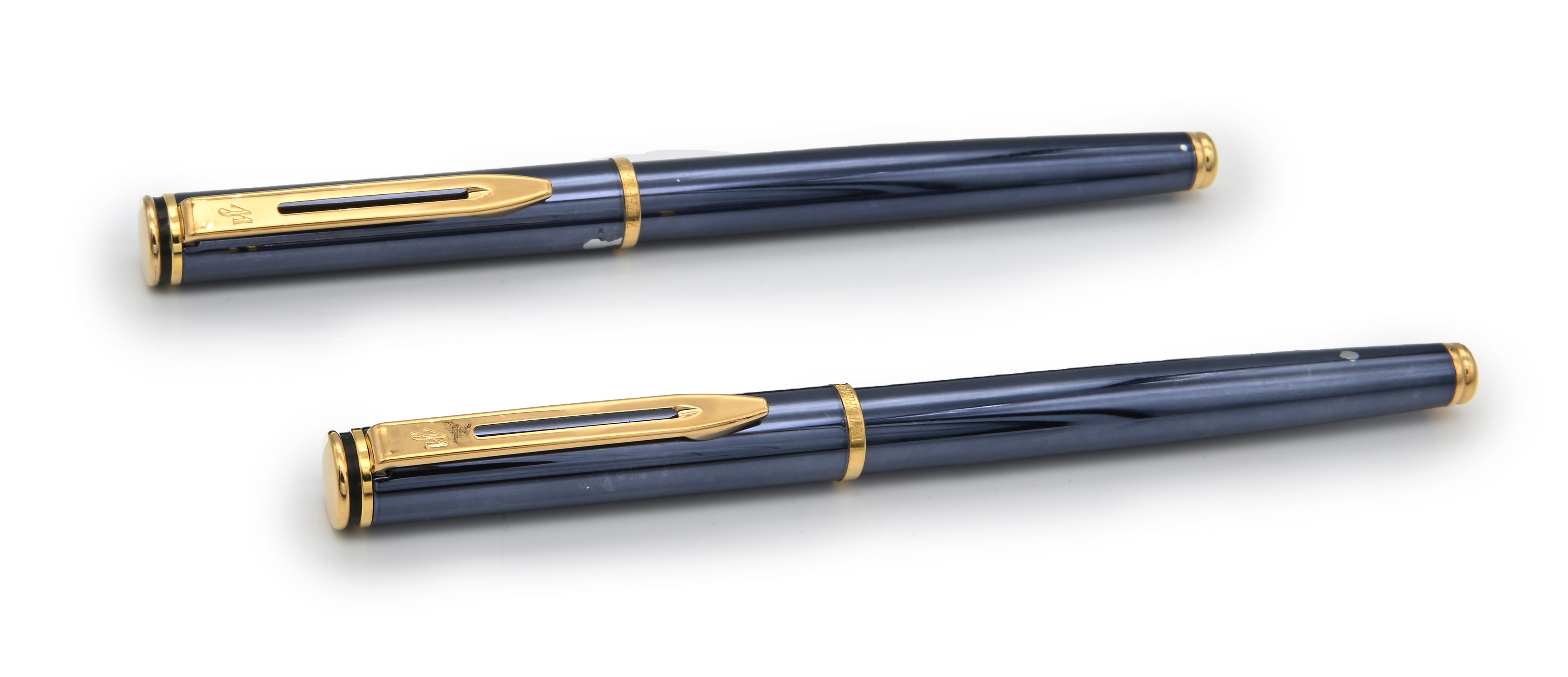 Waterman - 2 Penne Stilografiche in Metallo Smaltato con Finiture Dorate