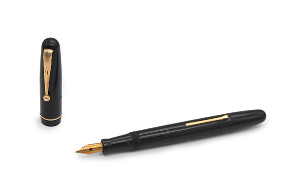 Swan Self Filler 3150 - Penna stilografica vintage in celluloide marrone scuro con finiture dorate 