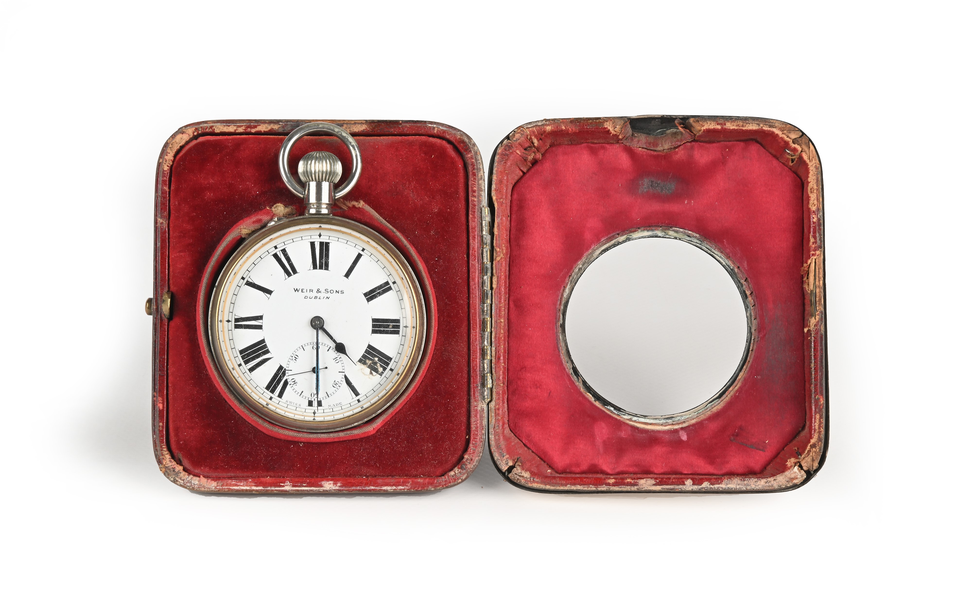 Porta orologio in legno rivestito in velluto e lamina d'argento sterling Londra 1905 con all'inte...